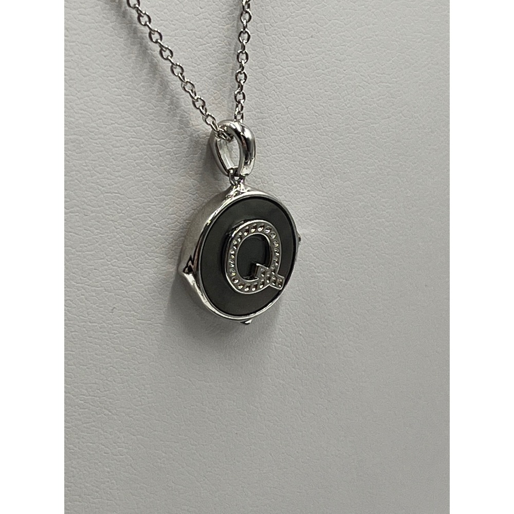 Kendra Scott Rhodium Black Mother of Pearl Letter Q Disc Reversible Pendant - Picture 10 of 12